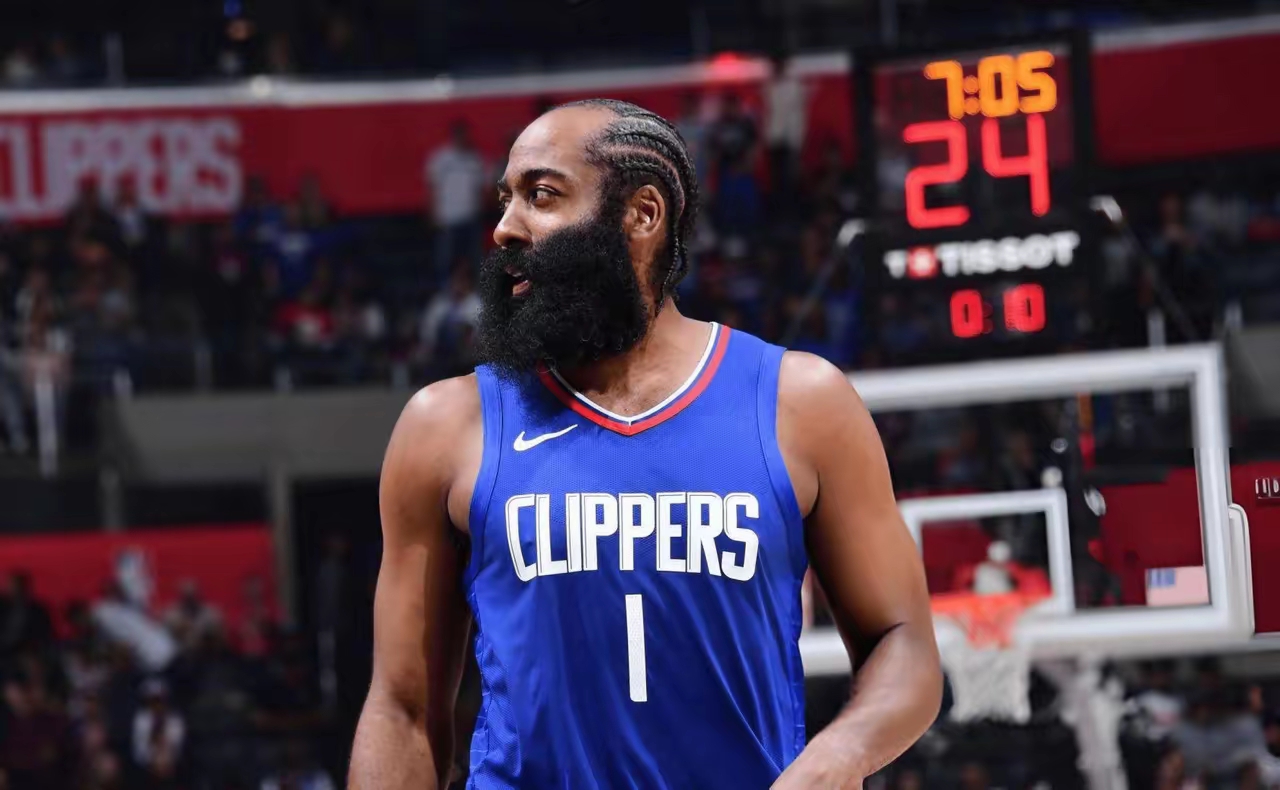 英雄联盟有礼投注-关于加时末段NBA季后赛传出新动向，莱比锡主帅复盘，管理层表态：态度坚定，控场能力受关注的信息